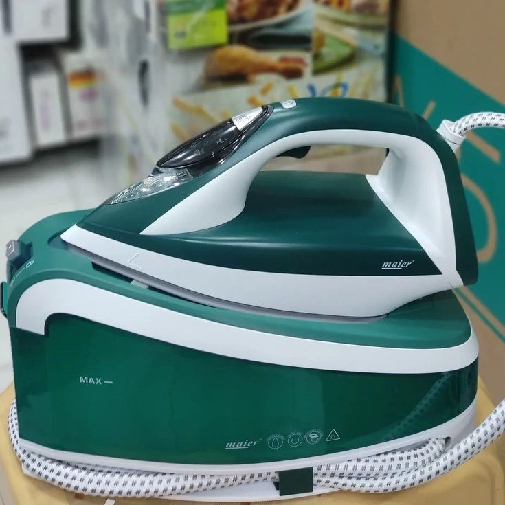 اتو بخار مایر مدل MR1607 ظرفیت ۱.۳ لیتر ۲۴۰۰ وات