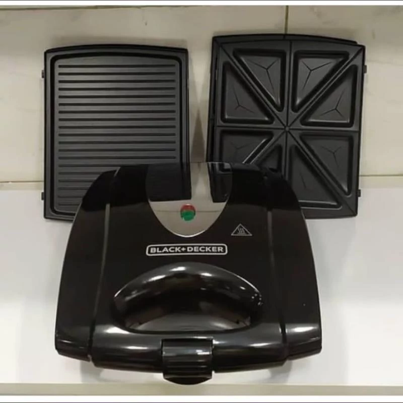 ساندویچ ساز بلک اند دکر مدل TS4080 ۲ کاره ۴ خانه