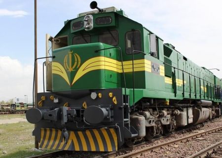 قطار فوق العاده خرمشهر-تهران برای جابجایی زائران اربعین راه اندازی شد