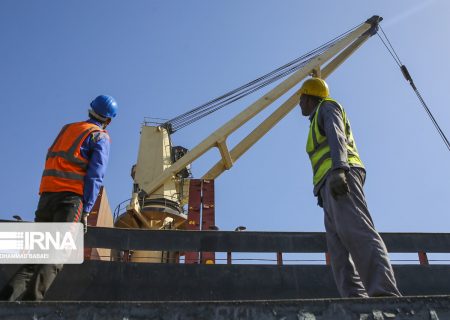 تخلیه کالا در بندر شادگان شتاب گرفت