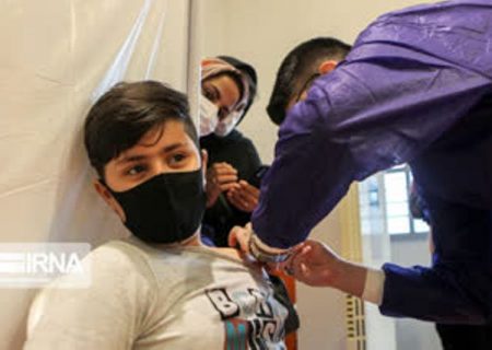 بیش از ۵۰ درصد دانش آموزان ۱۲ تا ۱۷ سال خوزستان واکسینه شدند
