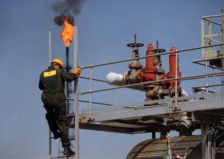 گازسوزی ۸۵ درصدی مناطق نفتخیز جنوب در پیش از انقلاب، اکنون به کمتر از ۲۰ ‏درصد رسیده است