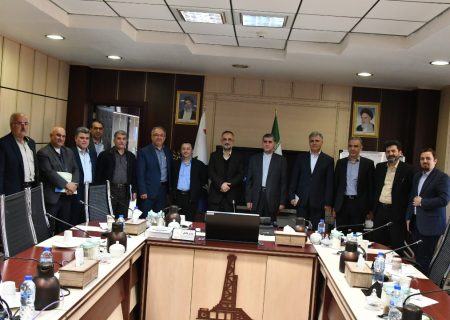 توسعه همکاری ها و استفاده از ظرفیت های عملیاتی و خدمات فنی و مهندسی شرکت ملی حفاری ایران در گستره فعالیت نفت خزر