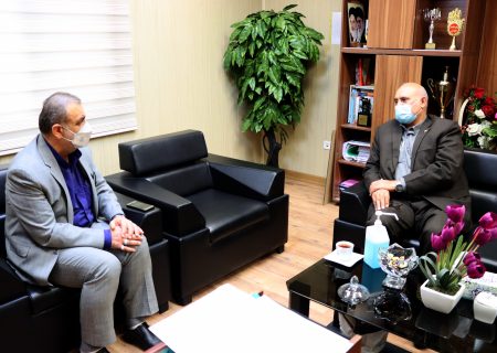 نماینده مردم دشت آزادگان و هویزه در مجلس شورای اسلامی با مدیر درمان تامین اجتماعی خوزستان دیدار کرد