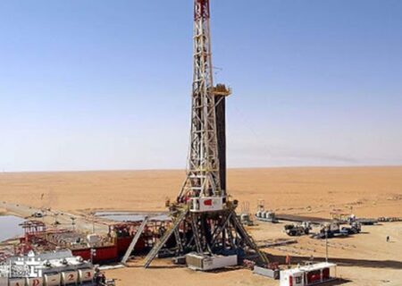 ۱۱ حلقه چاه نفت و گاز فروردین امسال در مناطق نفتخیز کشور حفر شد