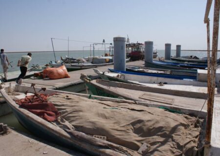 ساخت و واگذاری اسکله‌ها و موج‌شکن‌های مردمی سواحل استان خوزستان