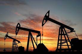 فسخ قرارداد توسعه ۲ میدان نفتی از سوی پیمانکار/ مطالبات صنایع از این پروژه پرداخت می‌شود