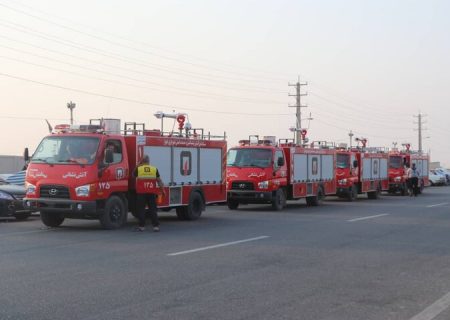 خدمت‌رسانی آتش‌نشانی اهواز در دو مرز ایران و عراق برای اربعین ۱۴۰۳